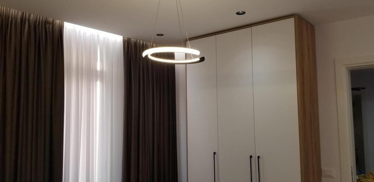 2A New Bazaar Apartment Tirana Exterior photo